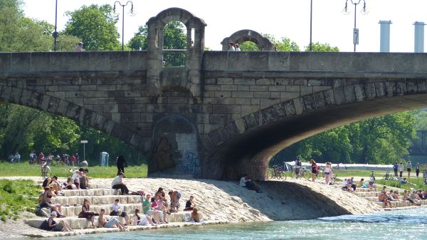 Wittelsbacher Brücke